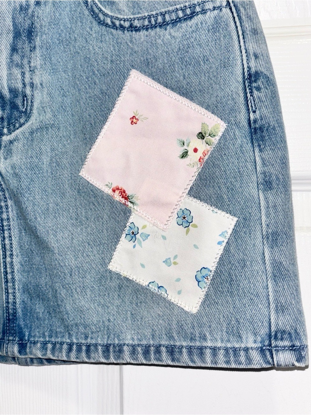 Dolls Kill x Holly Hobbie Dose Of Happy Patchwork Denim Skirt Jean Size XS - Picture 8 of 13